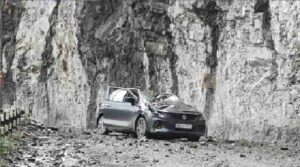 accident-badrinath-raod.jpg