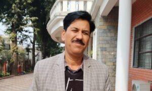 girish-badoni.jpg