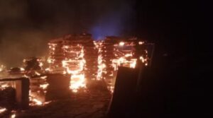 rana-village-fire-on-four-haouse-.jpg