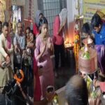sawan-pooja-in-shiv-mandir.jpg