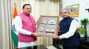 cm-dhami-meet-to-ralway-boar-chairman.jpg