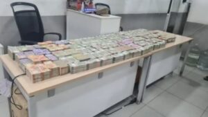 1200-675-27729687-thumbnail-16x9-cash.jpeg